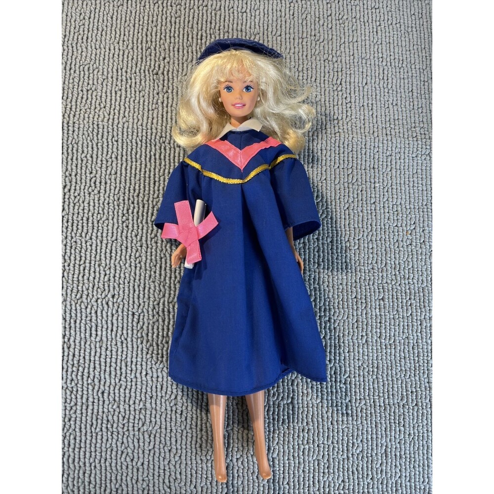 VTG Mattel Barbie Doll‎ Graduation Class Blonde Hair 1966 EUC